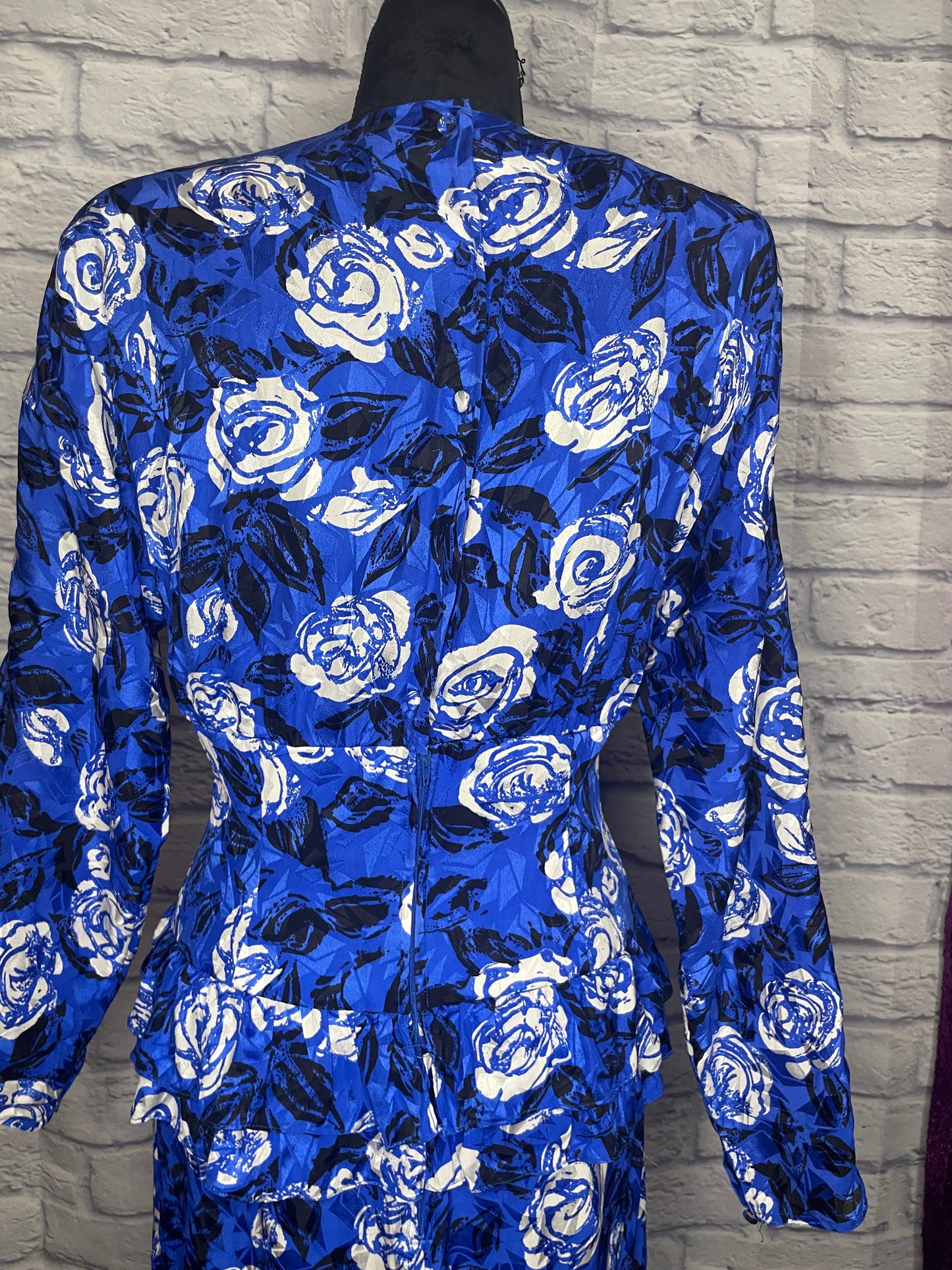 Vintage Maggy London Blue Flower Print Dress