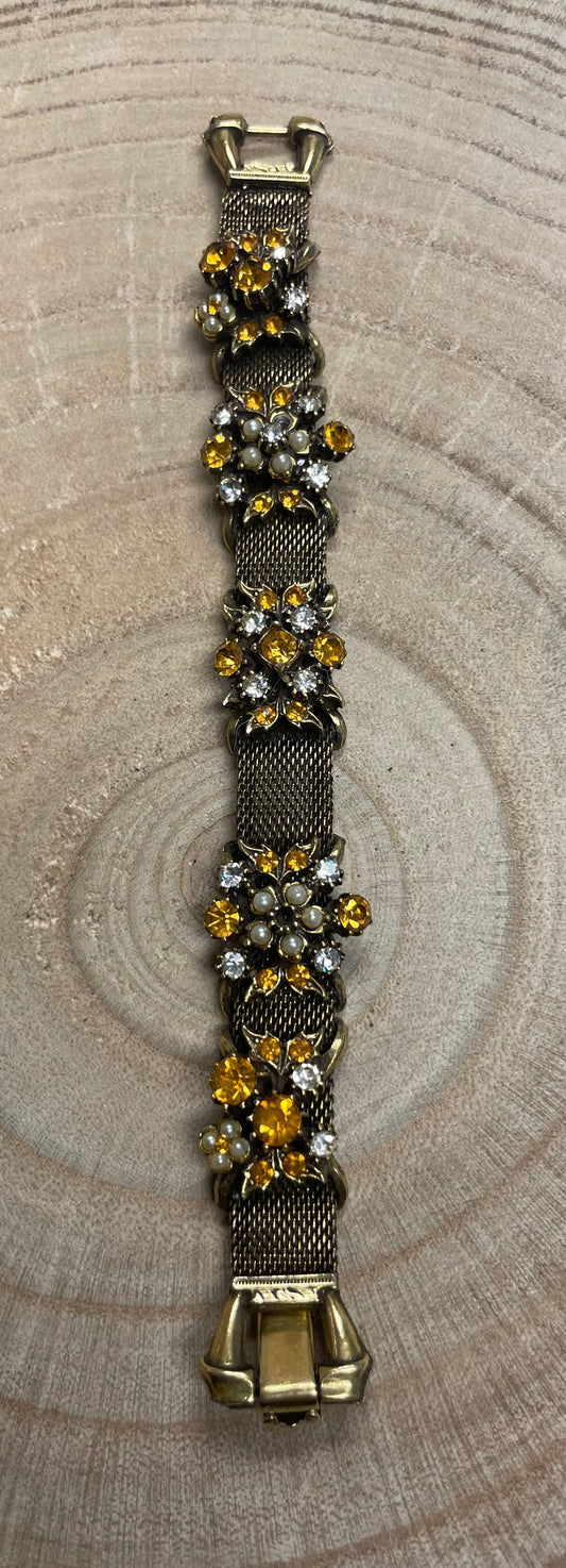 Vintage Gold/Pearl/Rhinestone Bracelet